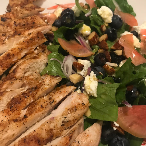 Romaine and Blueberry Salad with Grilled Chicken