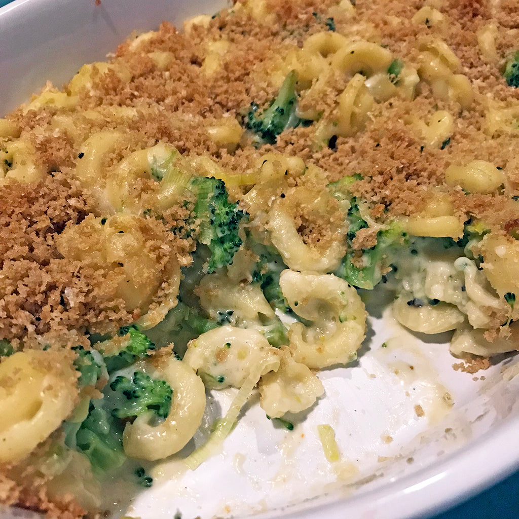 Baked Macaroni and Cheese with Broccoli and Cauliflower